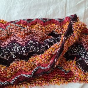 Women's scarf